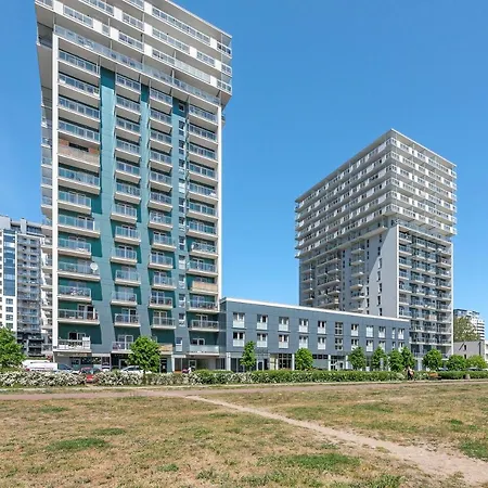 Wave - Cztery Oceany 2 *